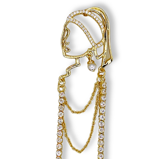 Dazzling Brooch with Rhinestone Tassel