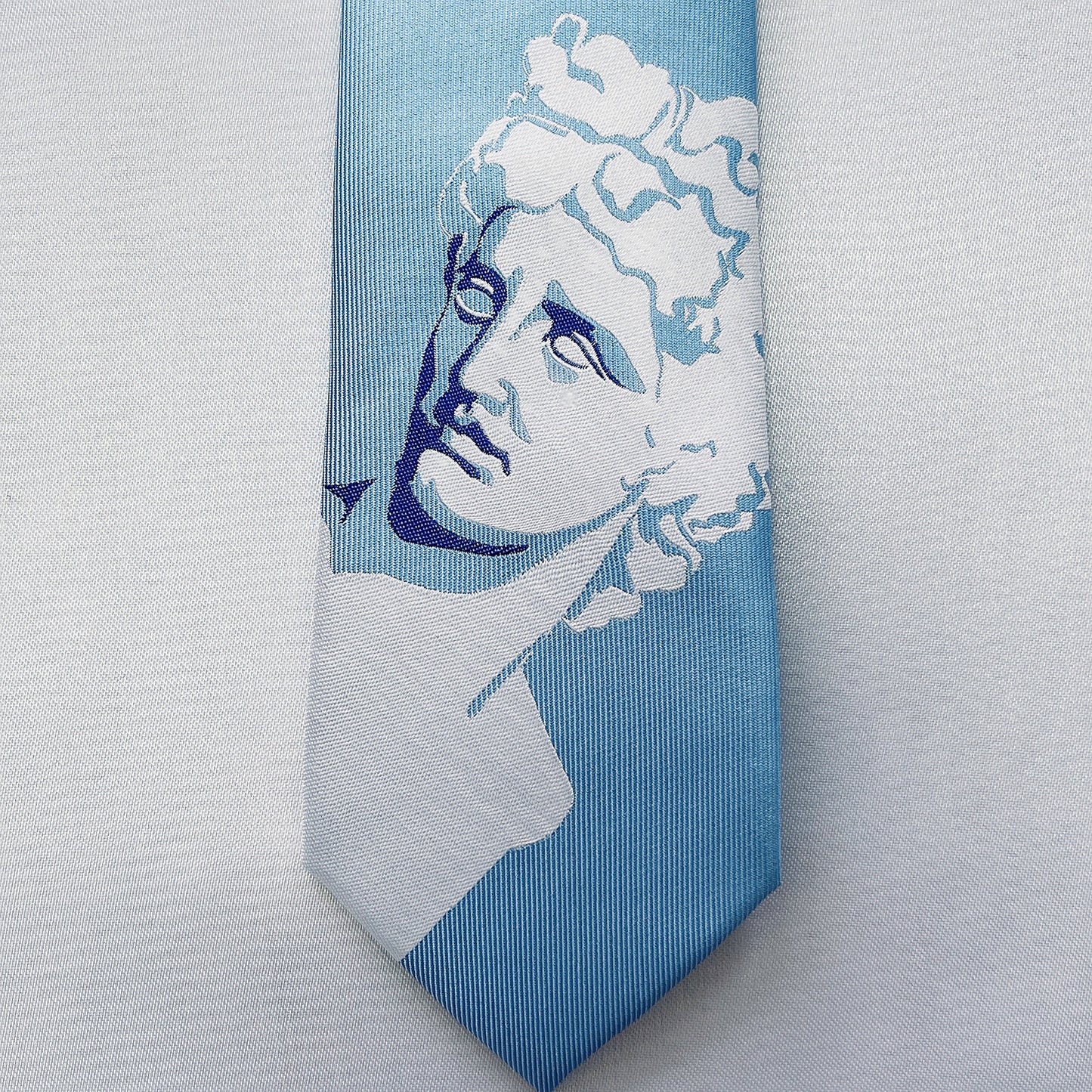 Renaissance Sculpture Easy Zip Up Tie